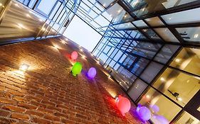 Old Town Snail Design Apartments